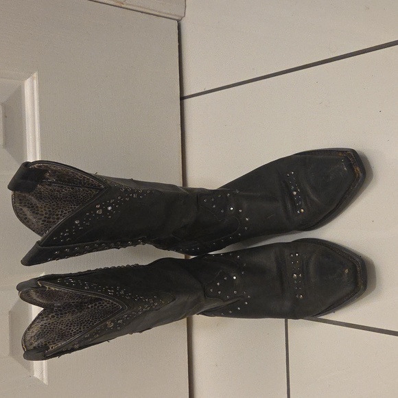 Ariat Black Studded Heeled Boots - Picture 1 of 8